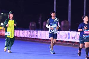 BIB: 
                            <button type="button" onclick="openModal(24161856)" class="btn btn-primary btn-sm float-right btn-popup" data-toggle="modal" data-target=".modal-high-quality">
                        <i class="fas fa-shopping-cart"></i> Add to Cart
                    </button>
                                            <button type="button" onclick="isThisMe(24161856, true)" class="btn btn-success btn-sm float-right btn-popup btn-isme hidden" data-toggle="tooltip" data-placement="bottom" title="นี่คือรูปของคุณใช่ไหม คลิกที่นี่เพื่อเอาเข้าอัลบั้ม">
                        <i class="fas fa-plus"></i> Add to album
                    </button>
                    <button type="button" onclick="isThisMe(24161856, false)" class="btn btn-warning btn-sm float-right btn-popup btn-isnotme hidden">
                        <i class="fas fa-ban"></i> Remove from album
                    </button>